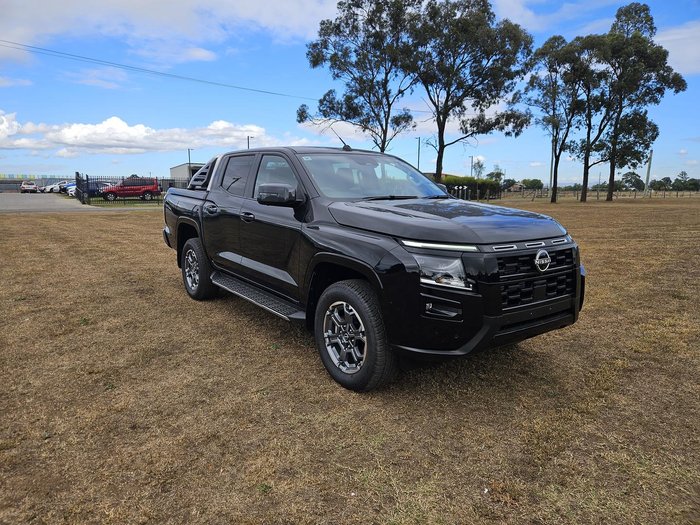 2026 Nissan Navara ST-X