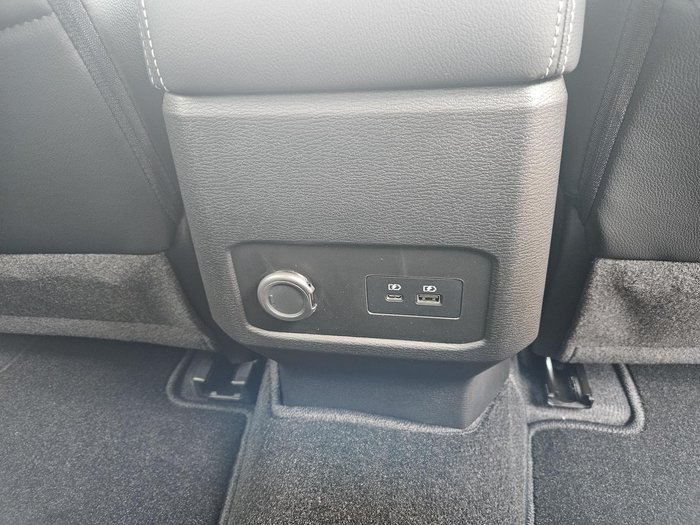 2026 Nissan Navara ST-X