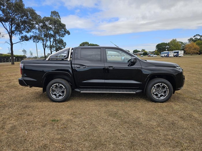 2026 Nissan Navara ST-X