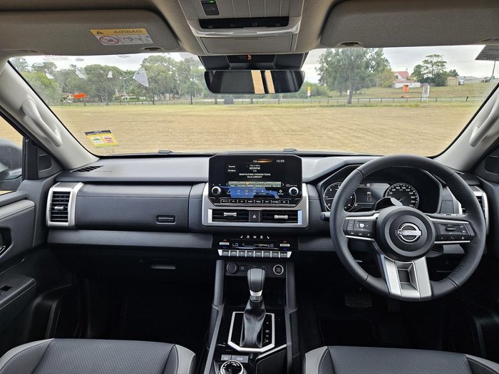 2026 Nissan Navara ST-X