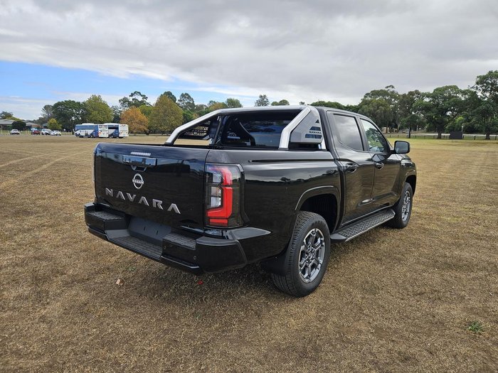 2026 Nissan Navara ST-X