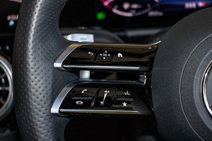 2025 Mercedes-Benz GLA-Class GLA250