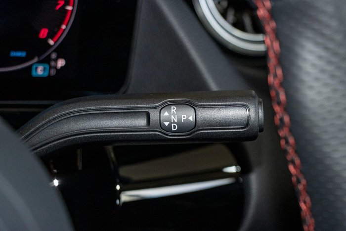 2025 Mercedes-Benz GLA-Class GLA250