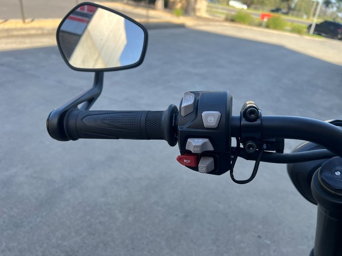 2023 Triumph STREET TRIPLE RS SILVER