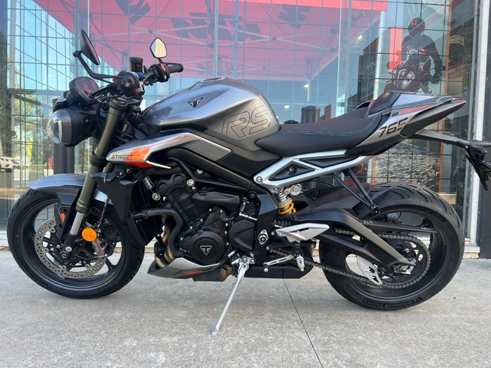 2023 Triumph STREET TRIPLE RS SILVER