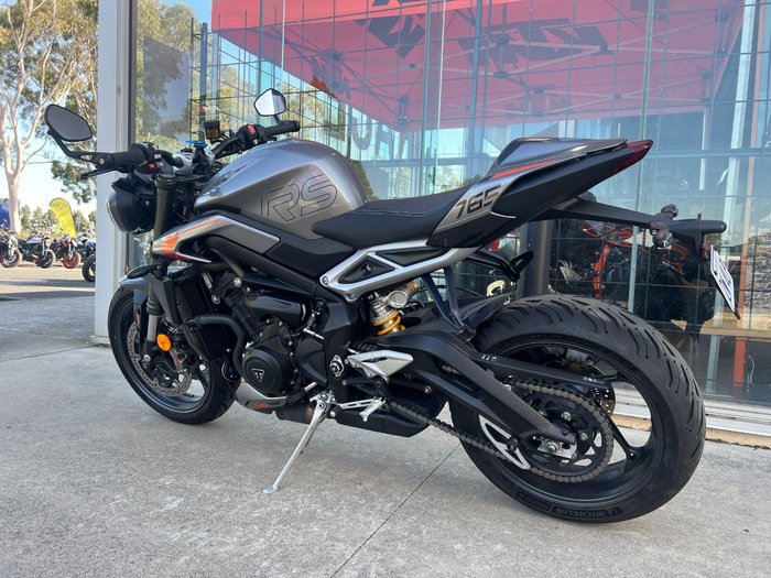 2023 Triumph STREET TRIPLE RS SILVER