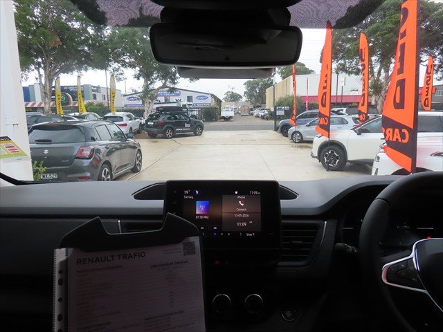 2025 Renault Trafic Premium