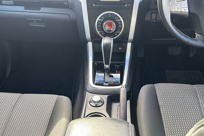 2019 Isuzu MU-X LS-U