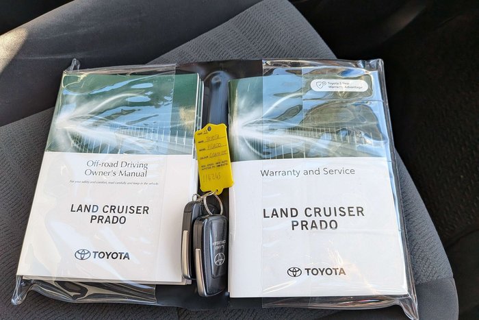 2023 Toyota Landcruiser Prado GXL