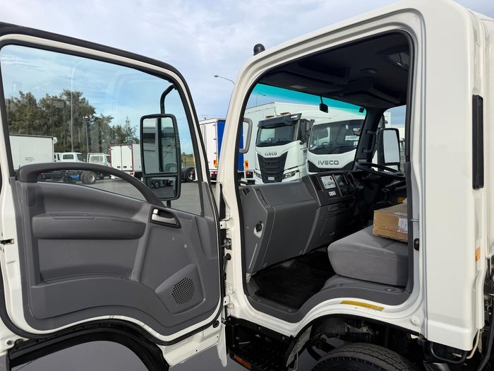 2021 Isuzu N Series NPR 45/55-155 Tradepack