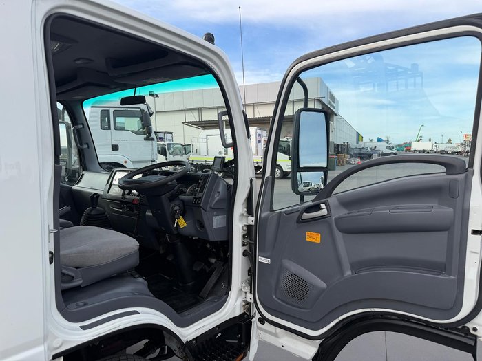 2021 Isuzu N Series NPR 45/55-155 Tradepack