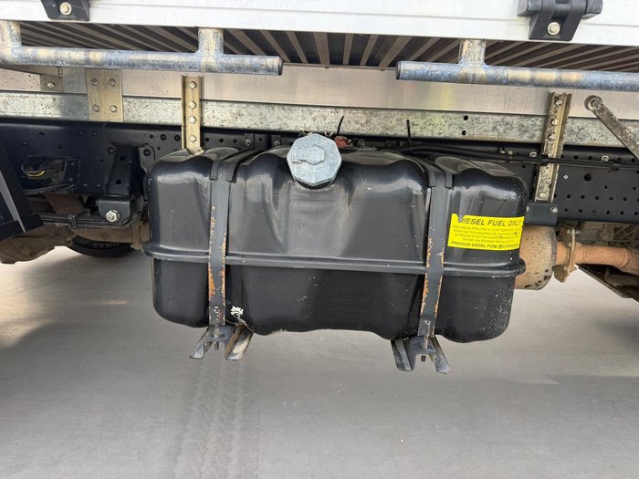 2021 Isuzu N Series NPR 45/55-155 Tradepack