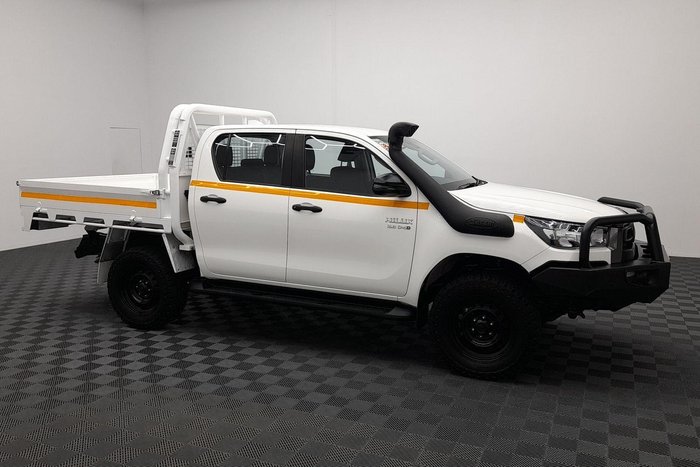 2022 Toyota Hilux SR