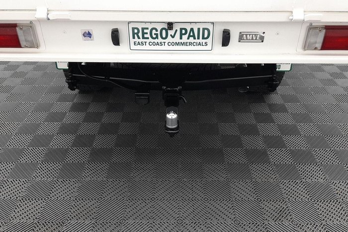 2022 Toyota Hilux SR