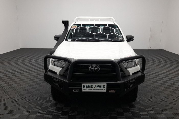 2022 Toyota Hilux SR