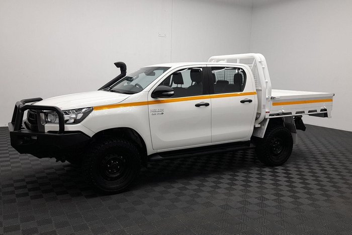 2022 Toyota Hilux SR