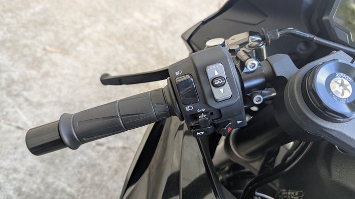 2026 Kawasaki NINJA ZX-6R (636) KRT EDITION Black