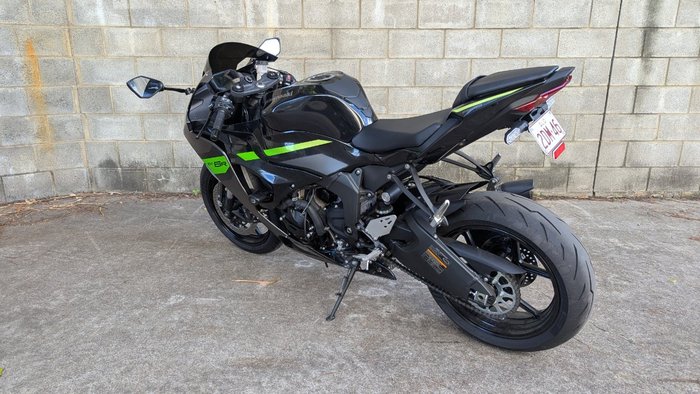 2026 Kawasaki NINJA ZX-6R (636) KRT EDITION Black