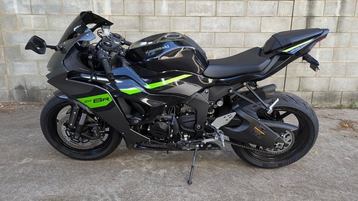 2026 Kawasaki NINJA ZX-6R (636) KRT EDITION Black