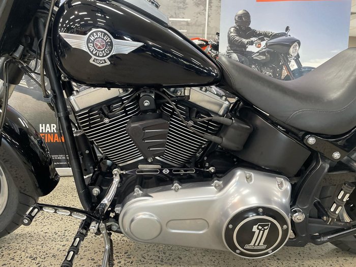 2013 Harley-Davidson Fat Boy Lo 1690 (FLSTFB) Softail Black