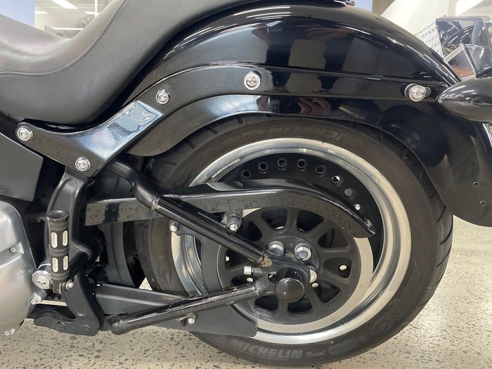 2013 Harley-Davidson Fat Boy Lo 1690 (FLSTFB) Softail Black