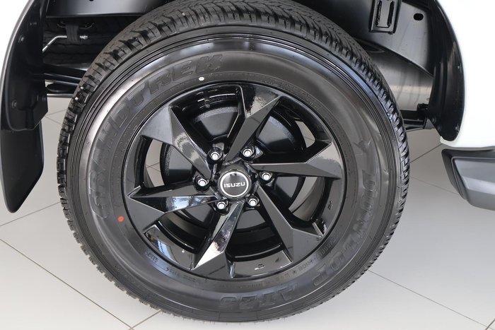 2025 Isuzu D-MAX X-RIDER