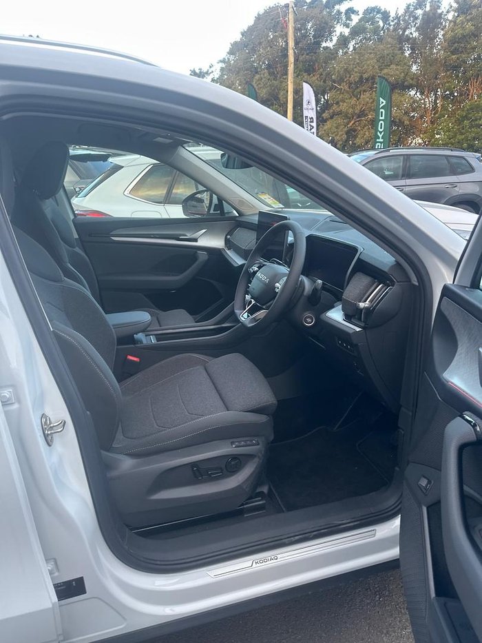 2025 SKODA Kodiaq Select mHEV