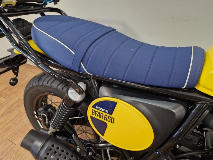 2025 Royal Enfield BEAR 650 YELLOW