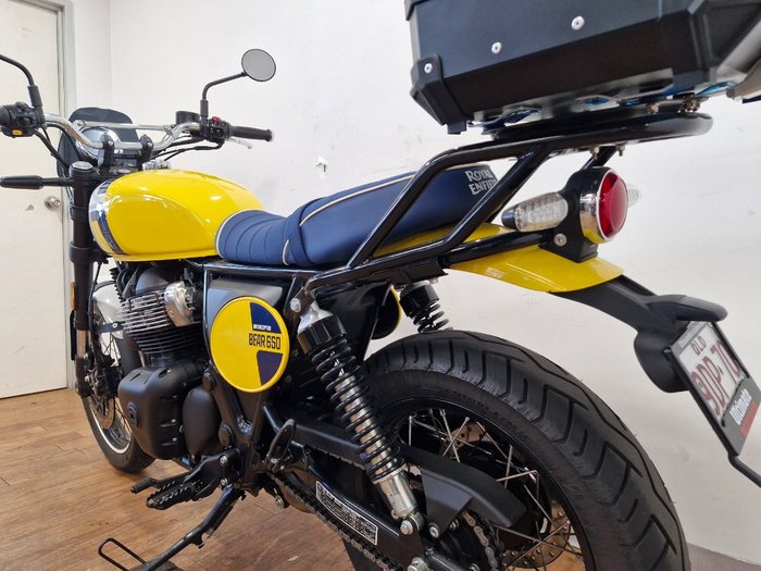 2025 Royal Enfield BEAR 650 YELLOW