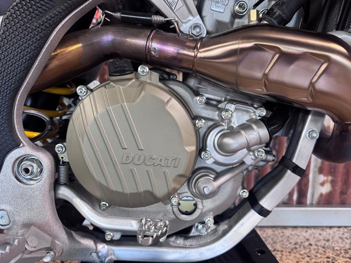 2025 Ducati Desmo450 MX