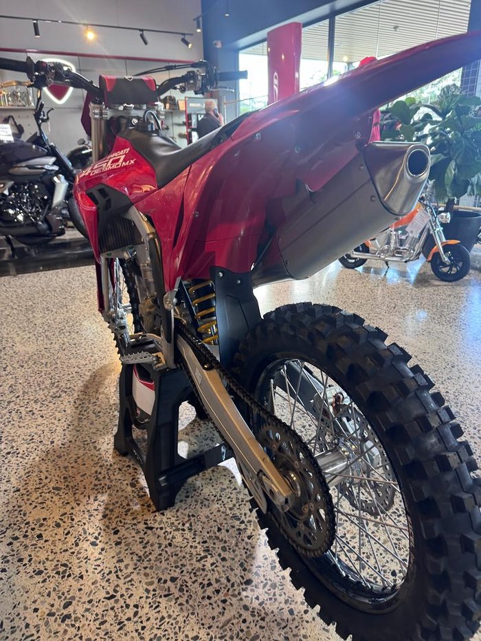 2025 Ducati Desmo450 MX