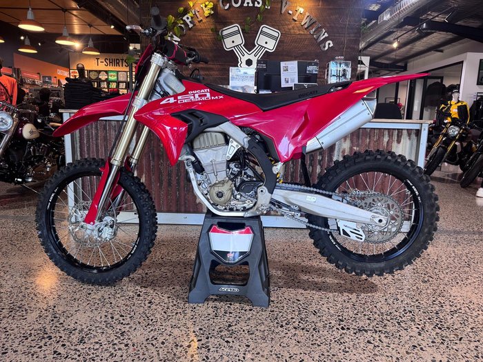2025 Ducati Desmo450 MX