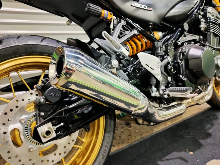 2025 KAWASAKI Z900RS SE ROAD BK2