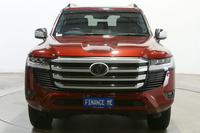 2024 Toyota Landcruiser Sahara