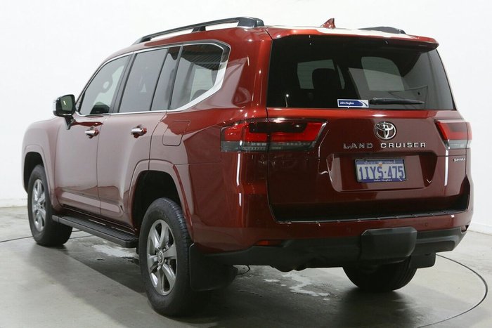 2024 Toyota Landcruiser Sahara