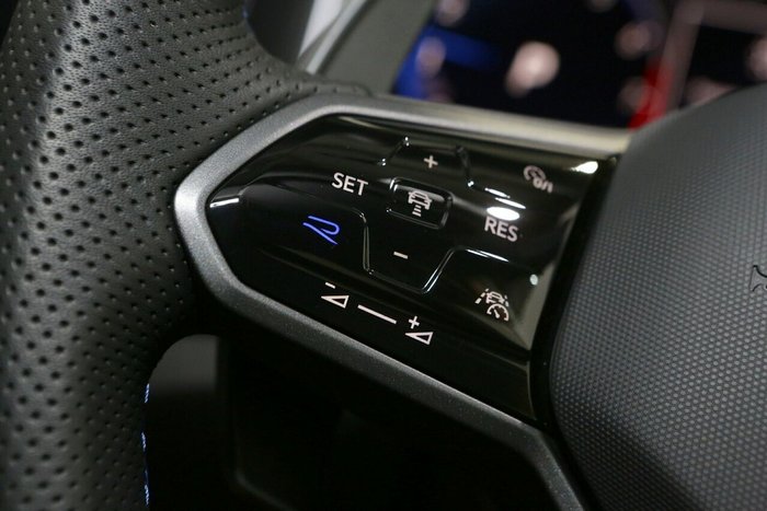 2025 Volkswagen T-Roc R