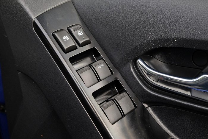 2019 Isuzu D-MAX LS-M