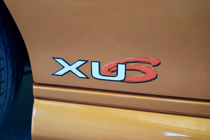 1999 Holden Special Vehicles XU6