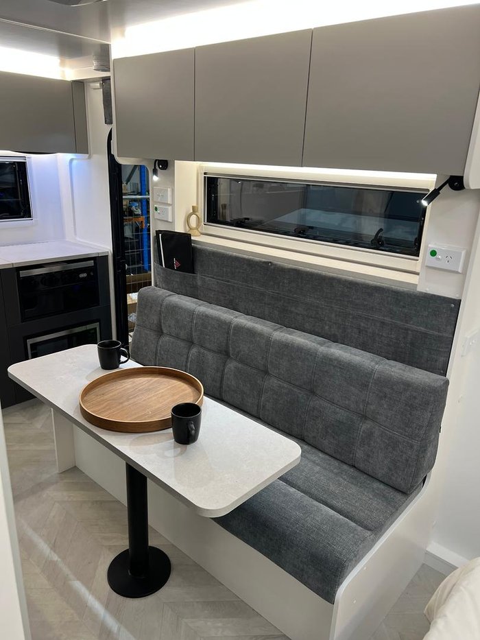 2026 Traveller Track 15'