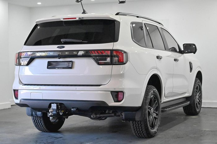 2025 Ford Everest Black Edition MY26.00 4X4 Dual Range Alabaster White