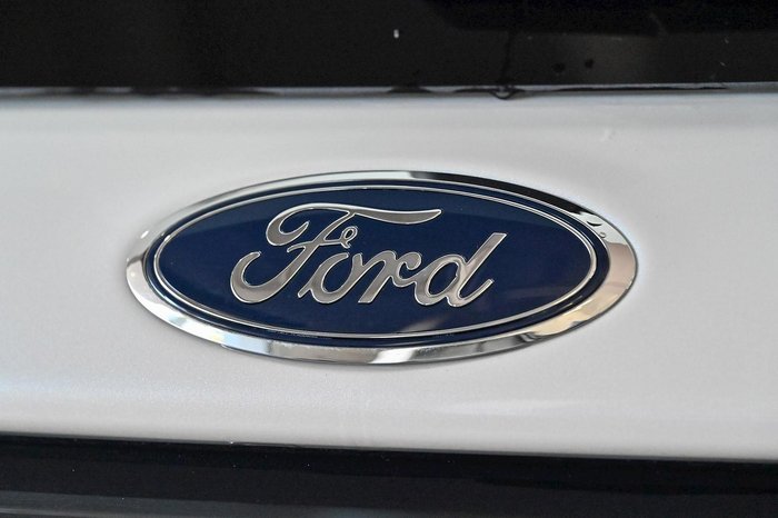 2025 Ford Everest Black Edition MY26.00 4X4 Dual Range Alabaster White