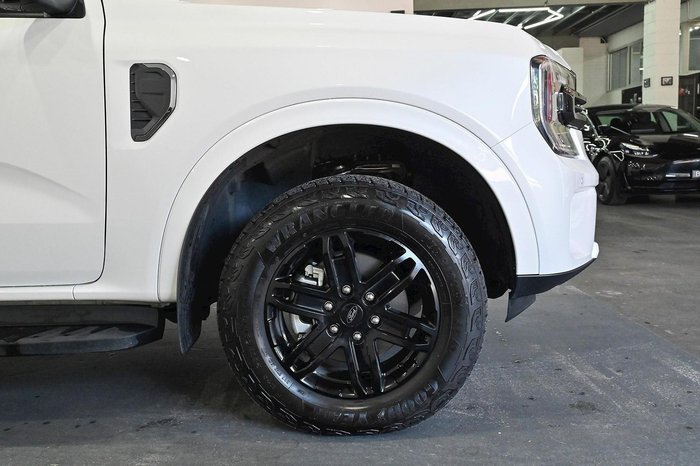 2025 Ford Everest Black Edition MY26.00 4X4 Dual Range Alabaster White