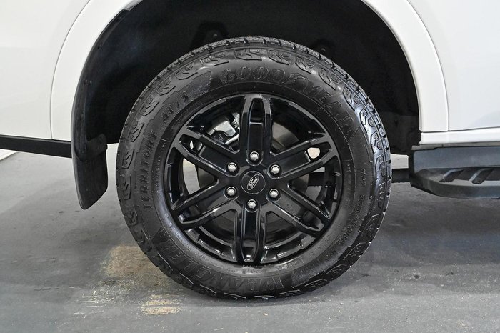 2025 Ford Everest Black Edition MY26.00 4X4 Dual Range Alabaster White