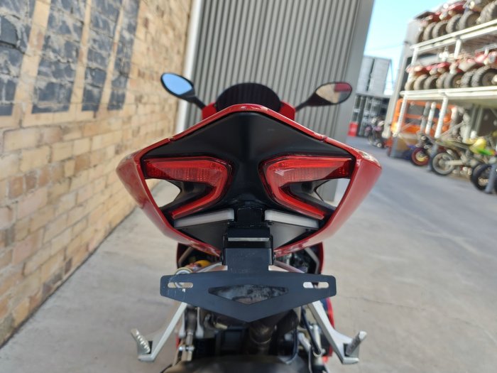 2013 DUCATI 1199 PANIGALE ROAD RED