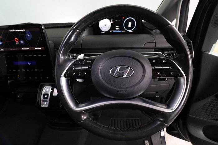 2021 Hyundai STARIA Highlander