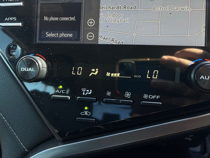 2020 Toyota Camry SX