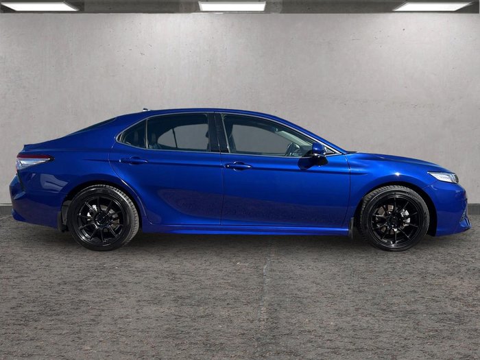 2020 Toyota Camry SX