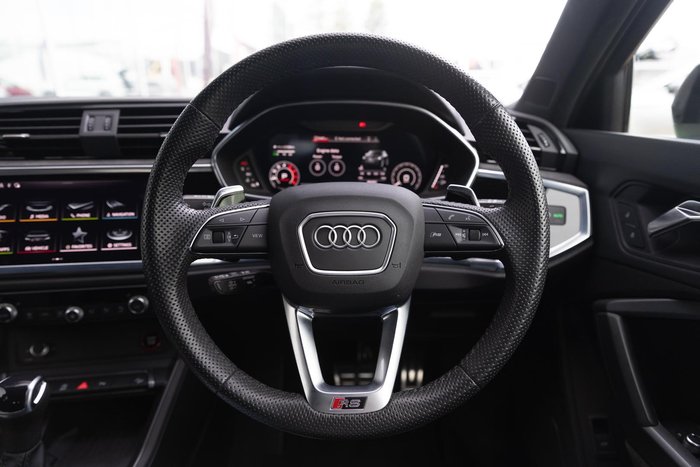 2022 Audi RS Q3