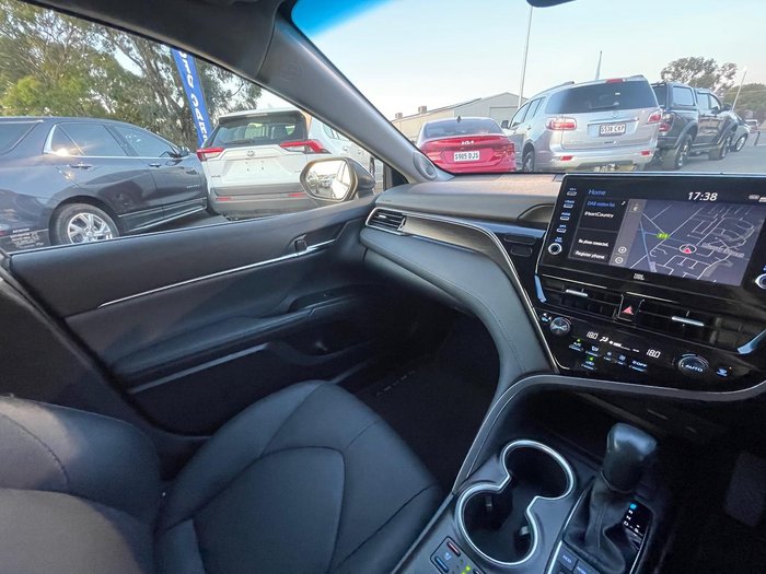 2022 Toyota Camry SL