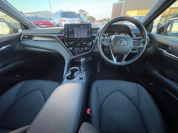 2022 Toyota Camry SL